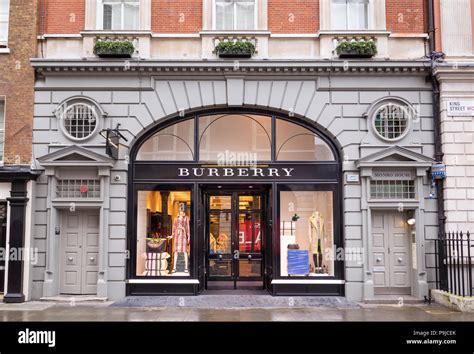 burberry shop londra.